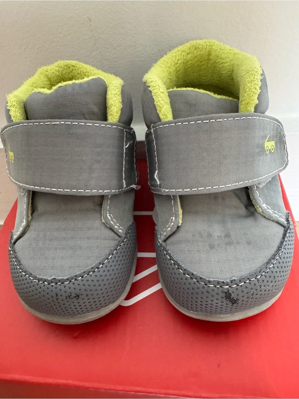 See Kai Run good gray