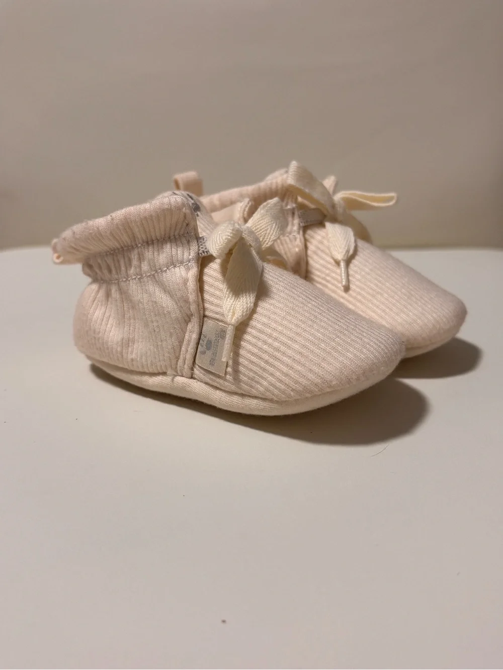 Baby Cream Knit Booties with Bows – Worn Once
