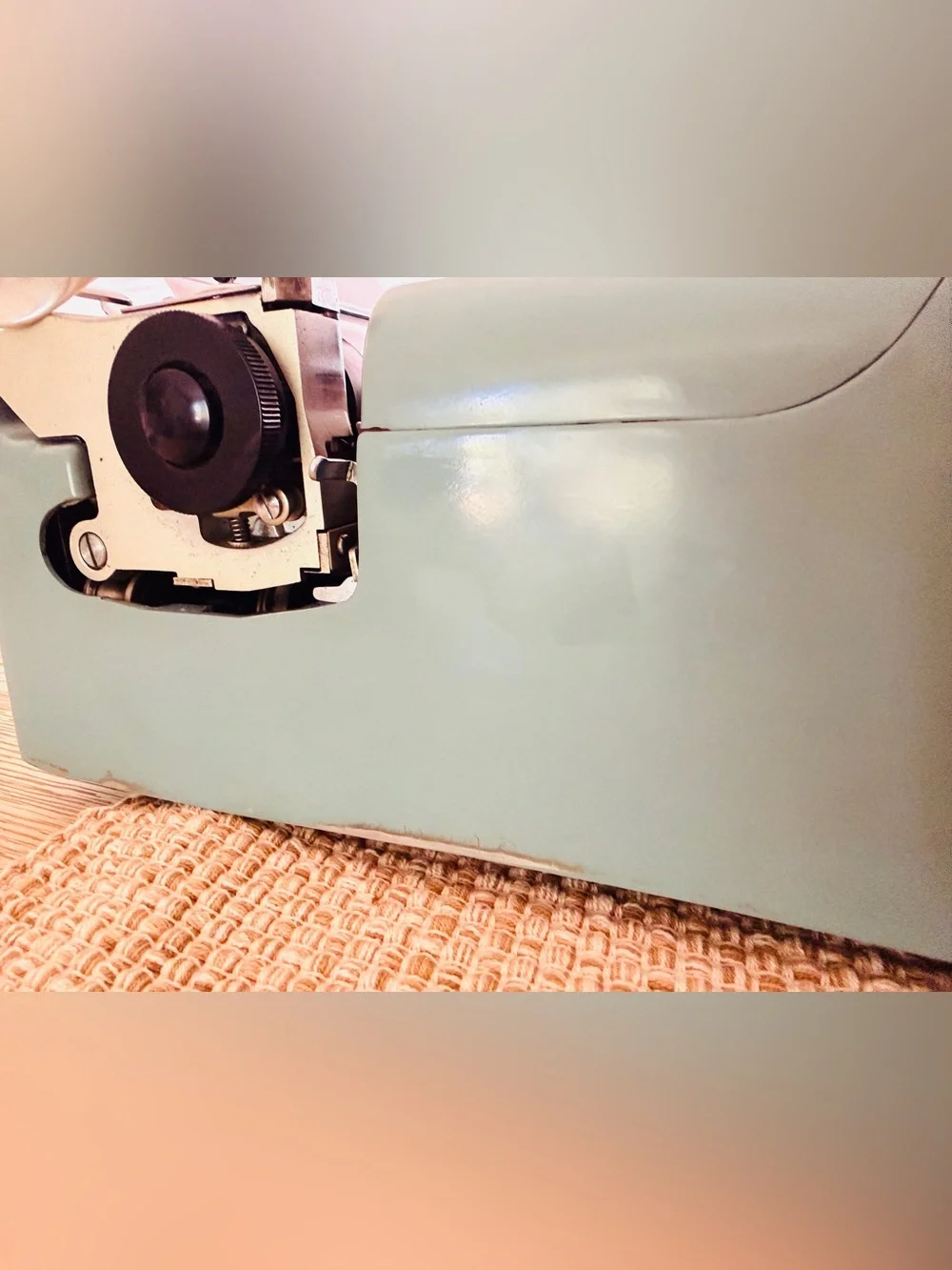 Olivetti made panel effect