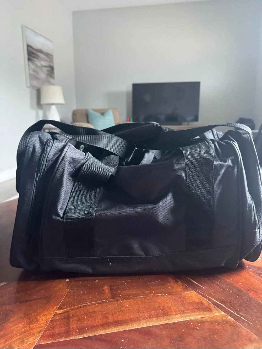 Everest black duffel