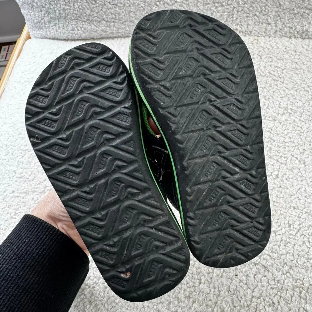 Reef ahi toddler size