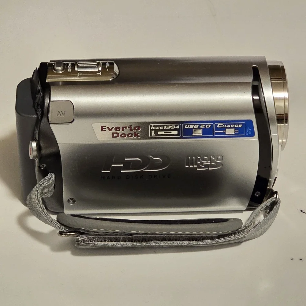 JVC excellent everio
