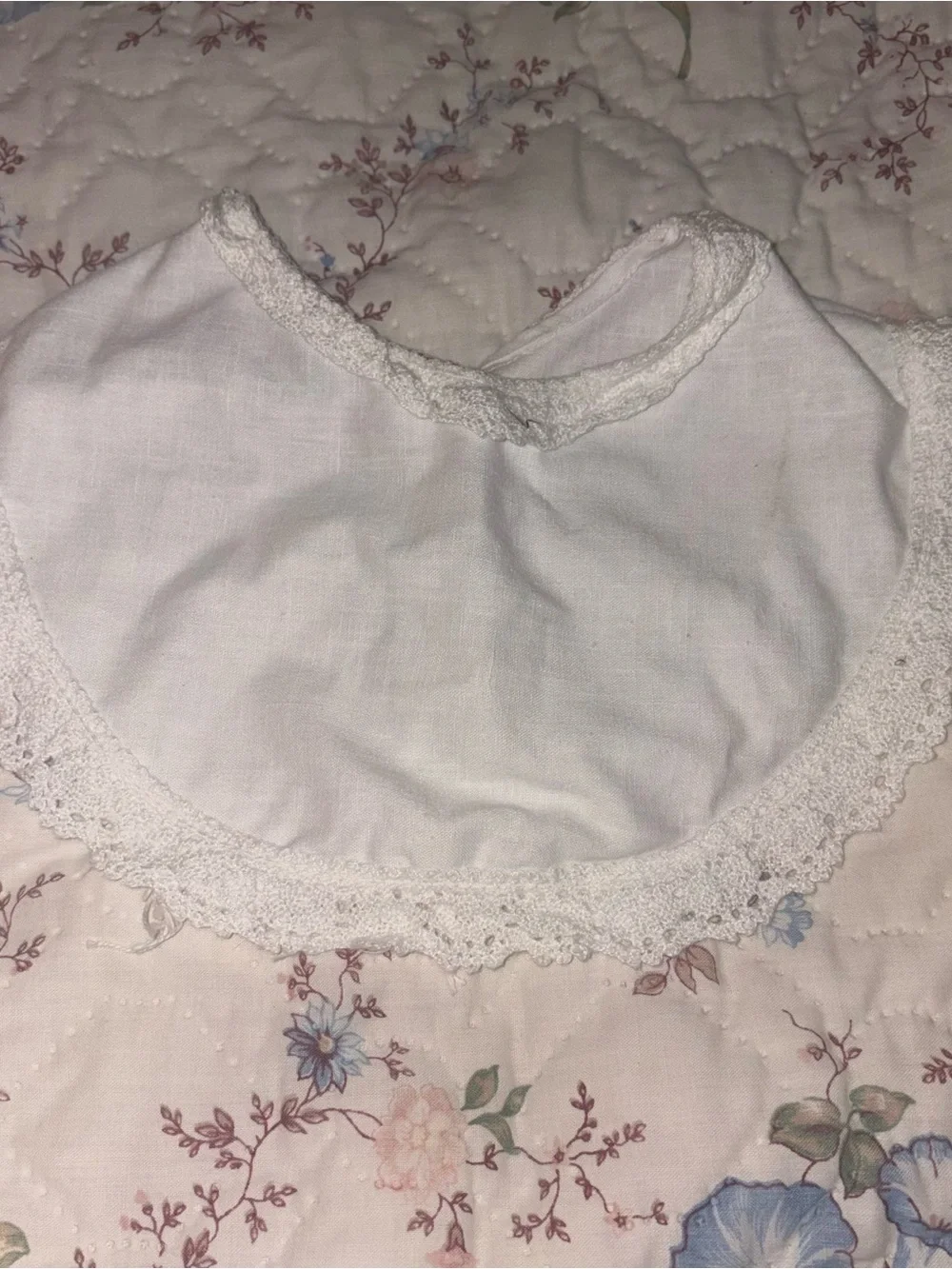 Source Unknown light cream
