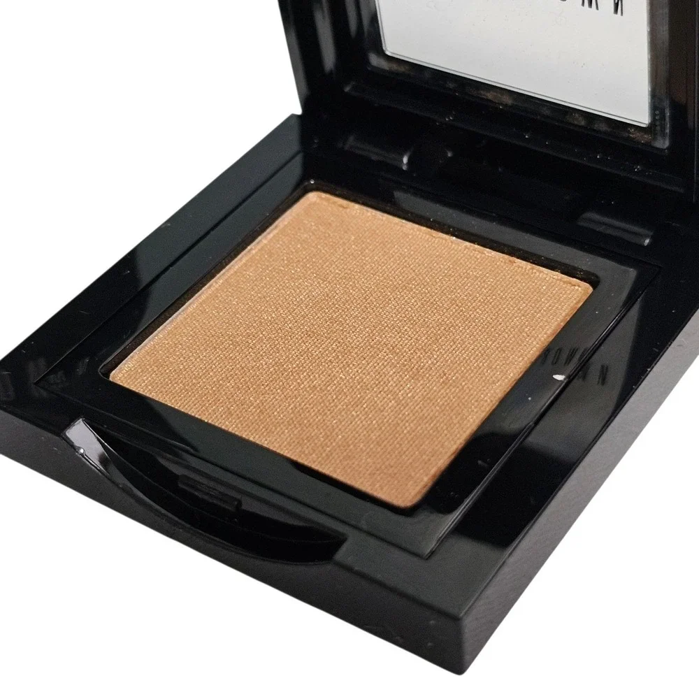 Bobbi Brown single bobbi