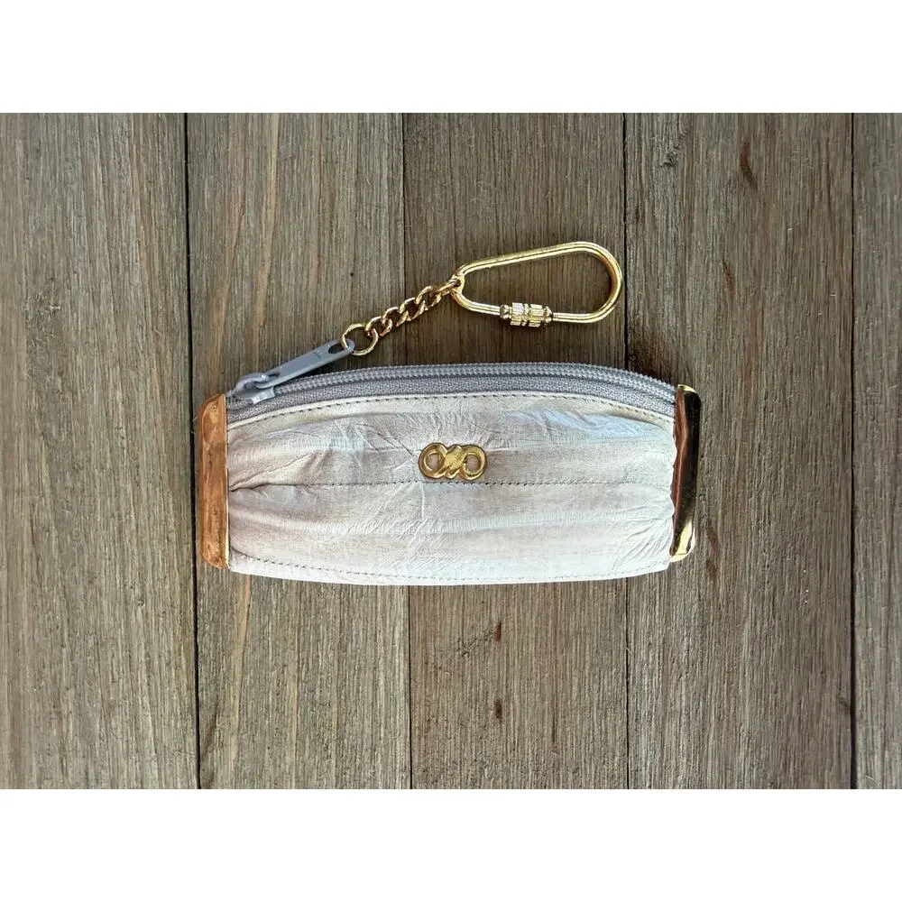 None and/or Unknown charming vintage