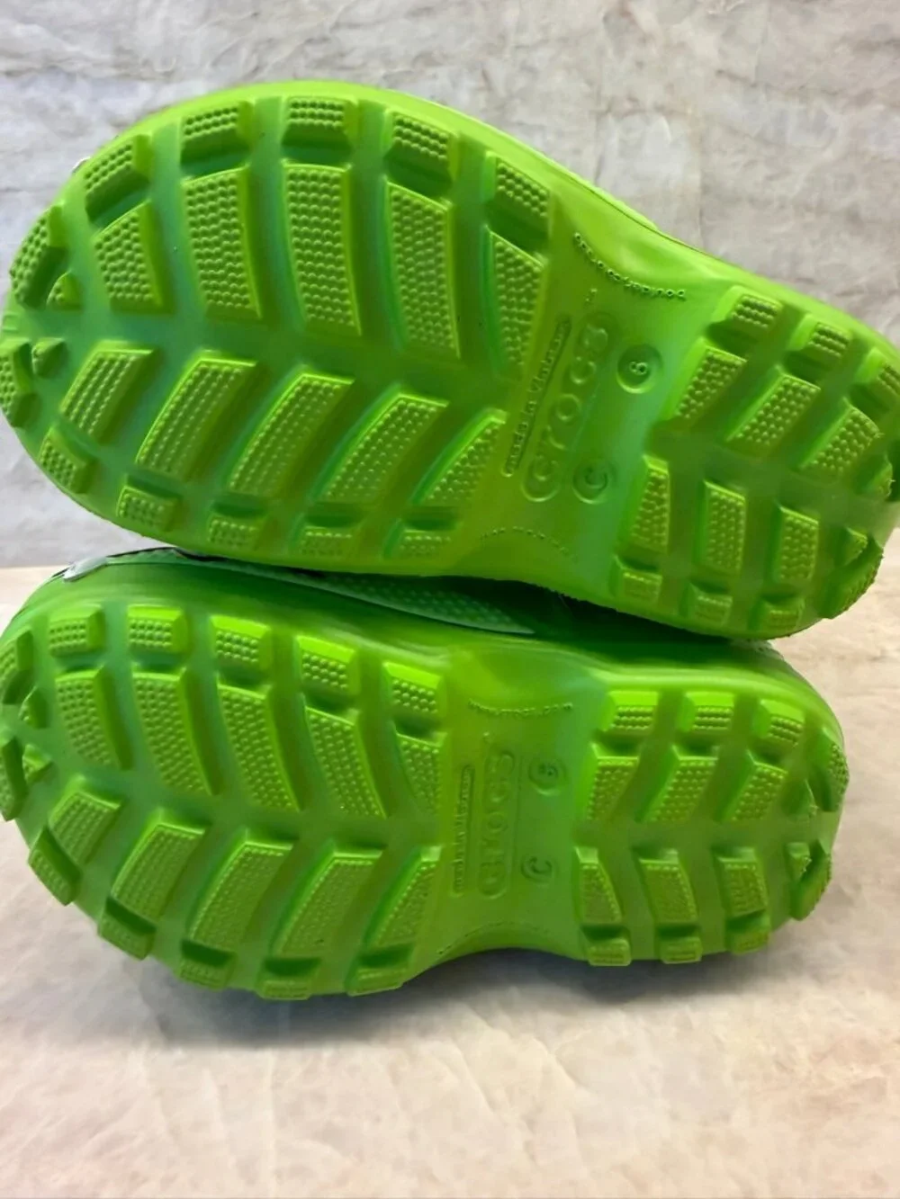 CROCS boots gently