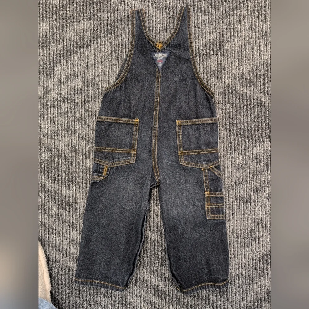 OshKosh Bgosh oshkosh b’gosh
