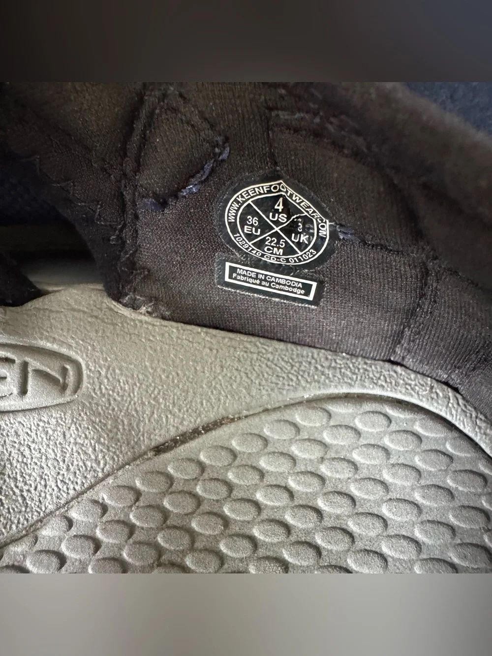 Keen excellent size