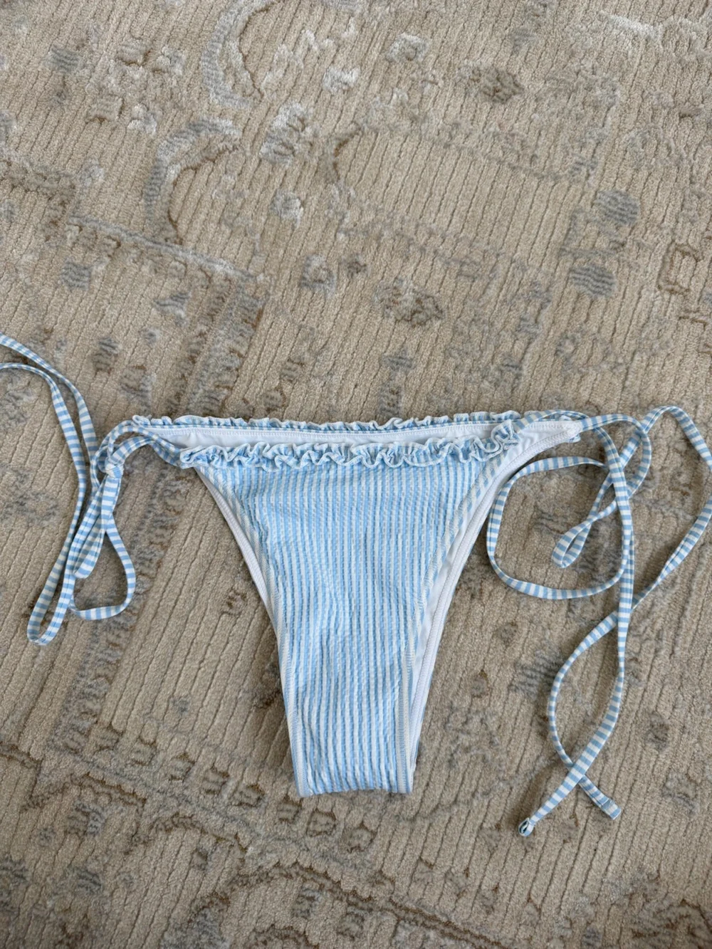 Frankies Bikinis brand new