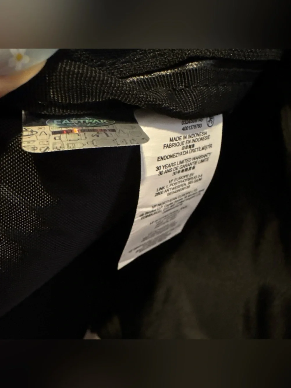 Eastpak questions leave