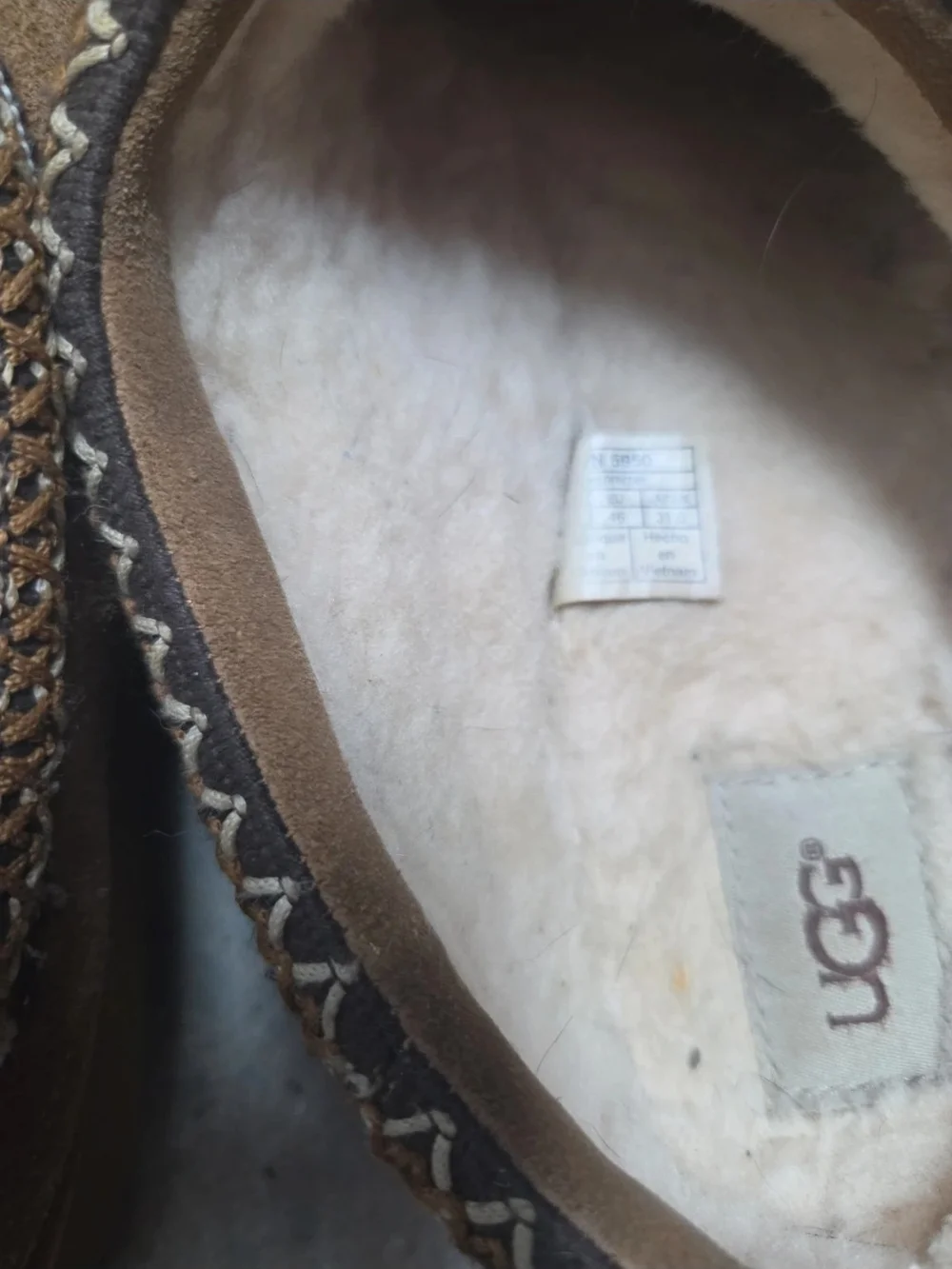 UGG comfortable men