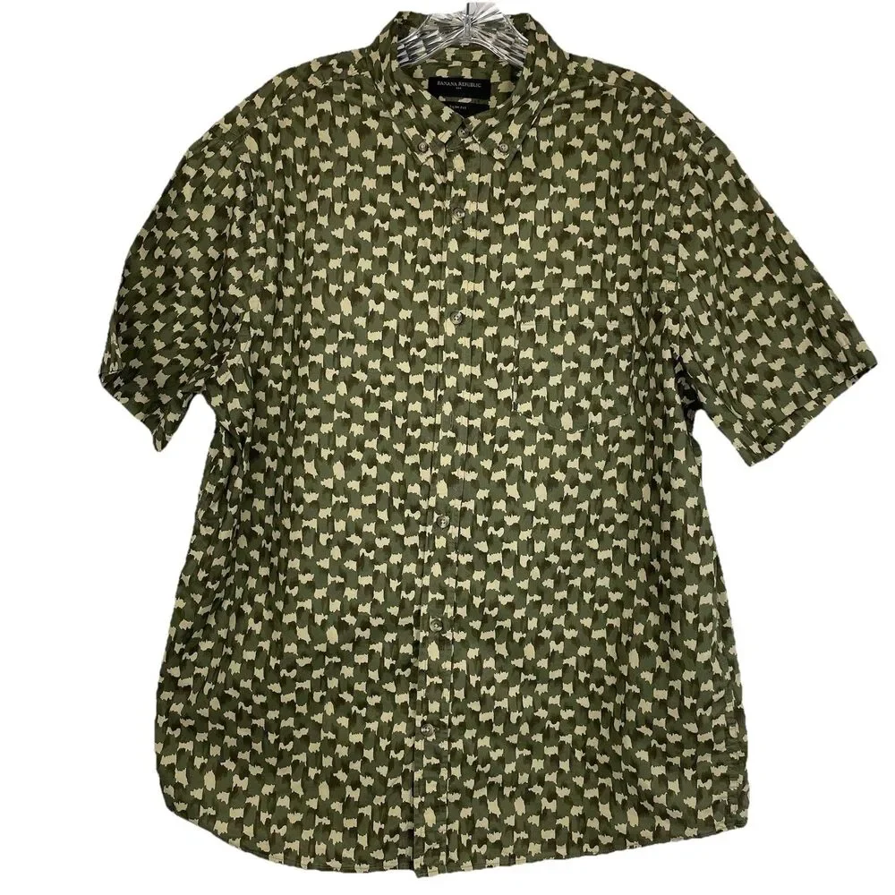 Banana Republic wear military banana
