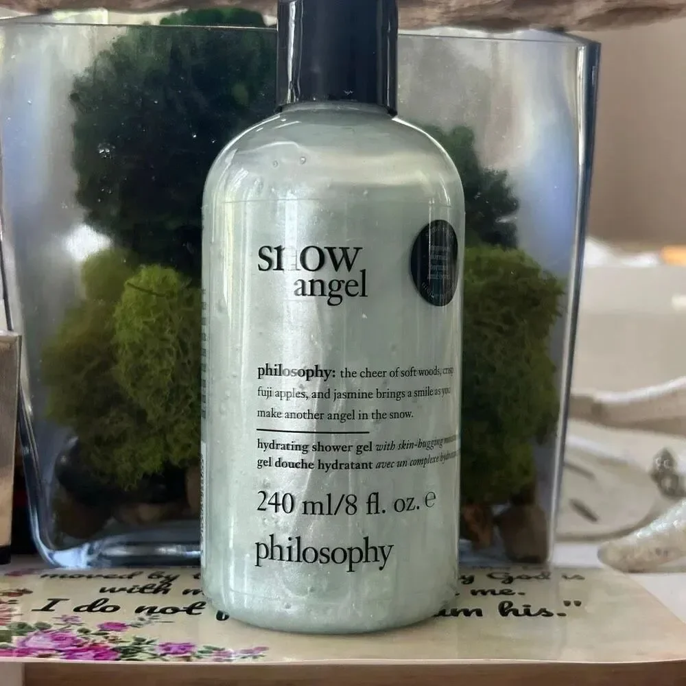 New Philosophy Snow angel moisturizing shower gel 8 ounces