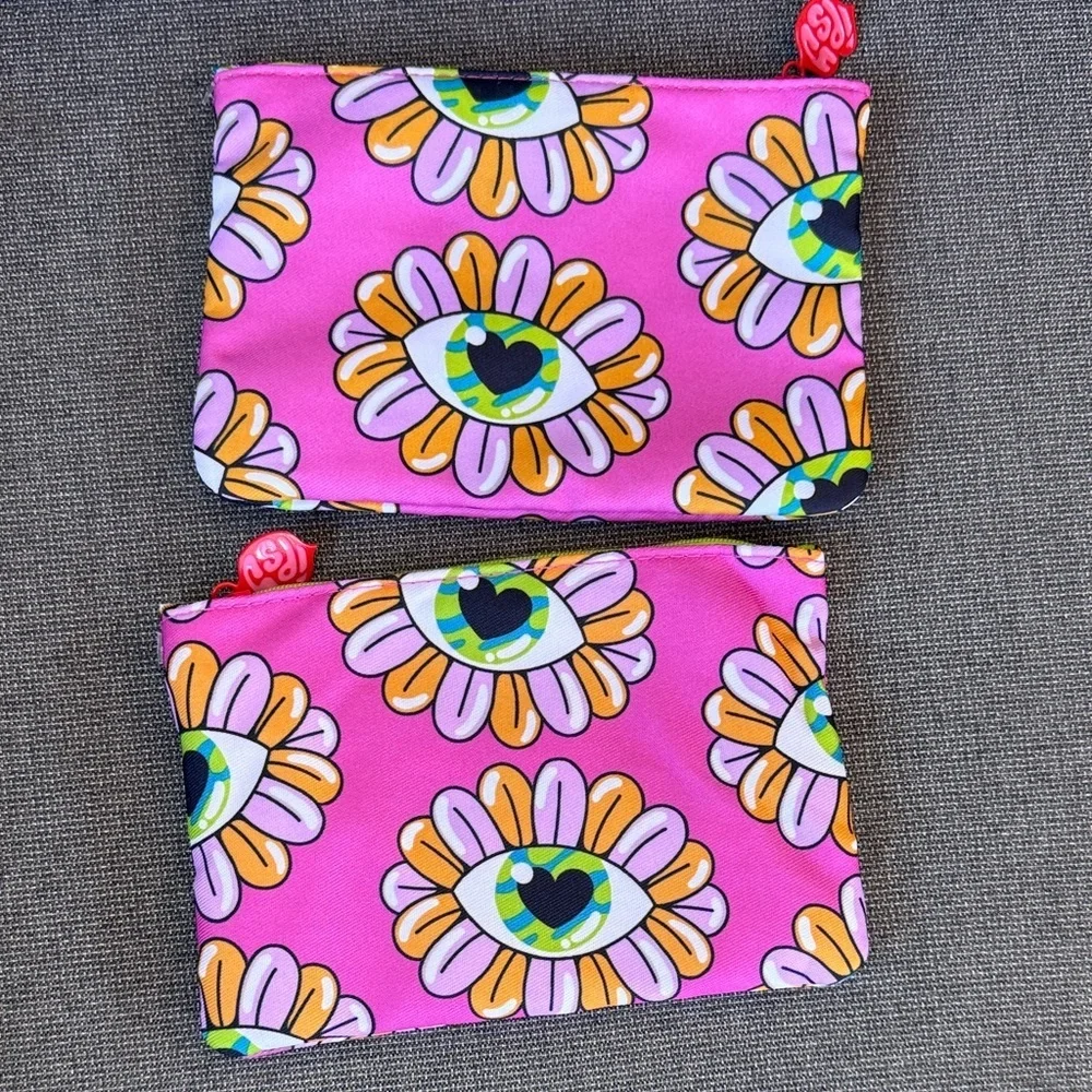 NWOT IPSY Pink Eye-Patterned Pouch (2)