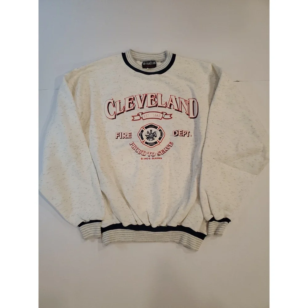 VTG Cleveland Fire Dept. Proud To Serve Sweatshirt Men's L UltraClub Collection