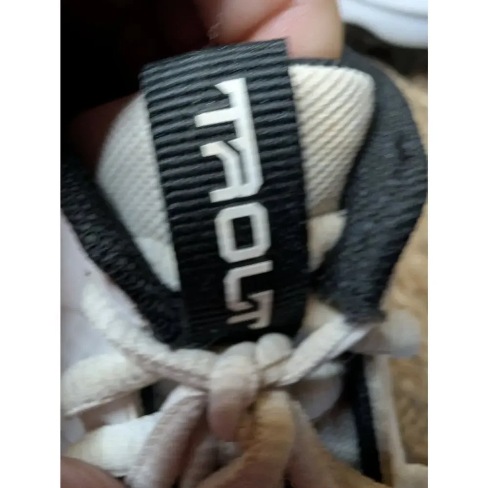 Nike sports cleats black