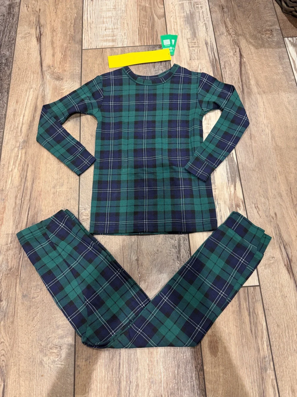GAP soft green
