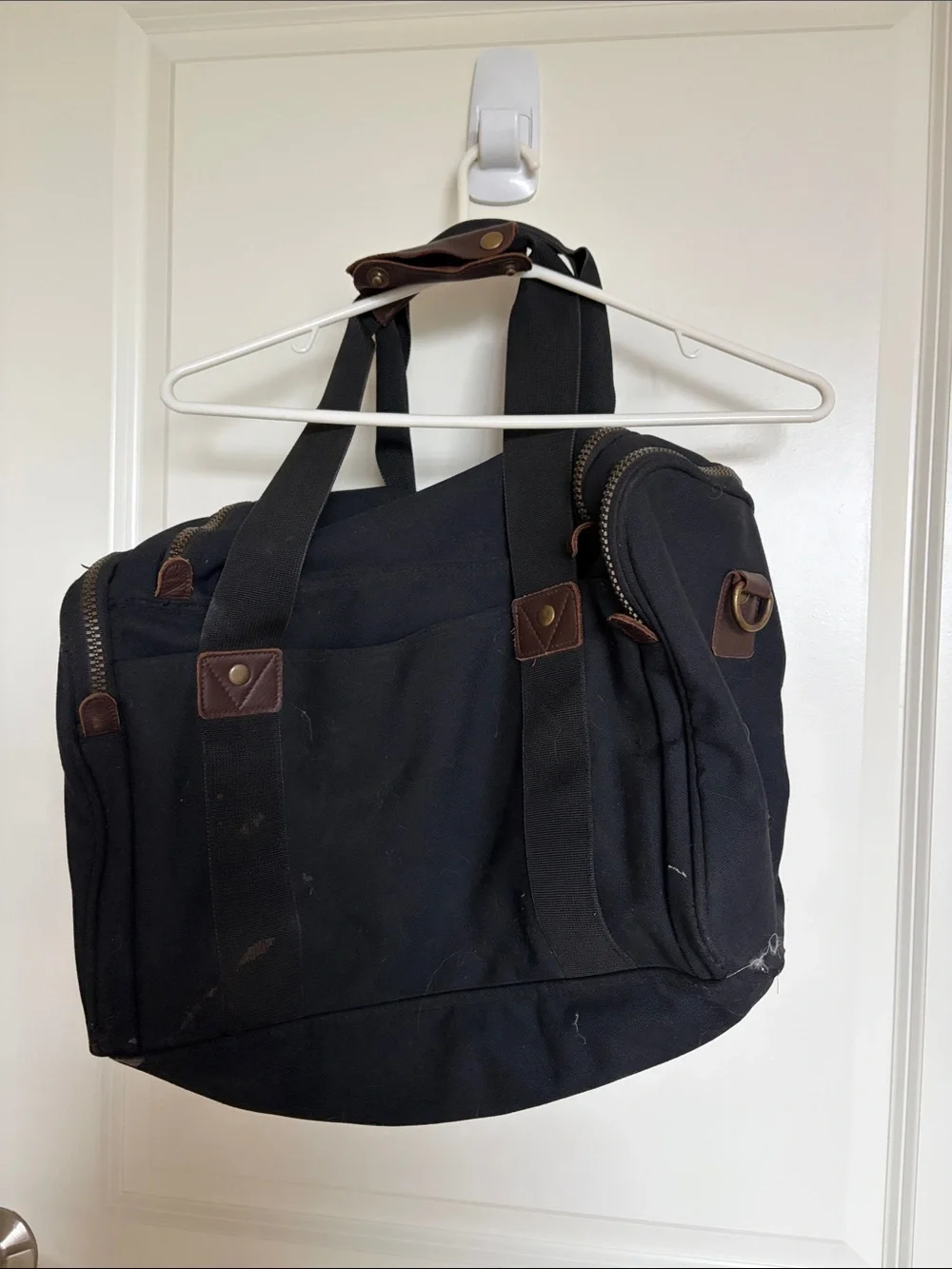 Eddie Bauer spacious black
