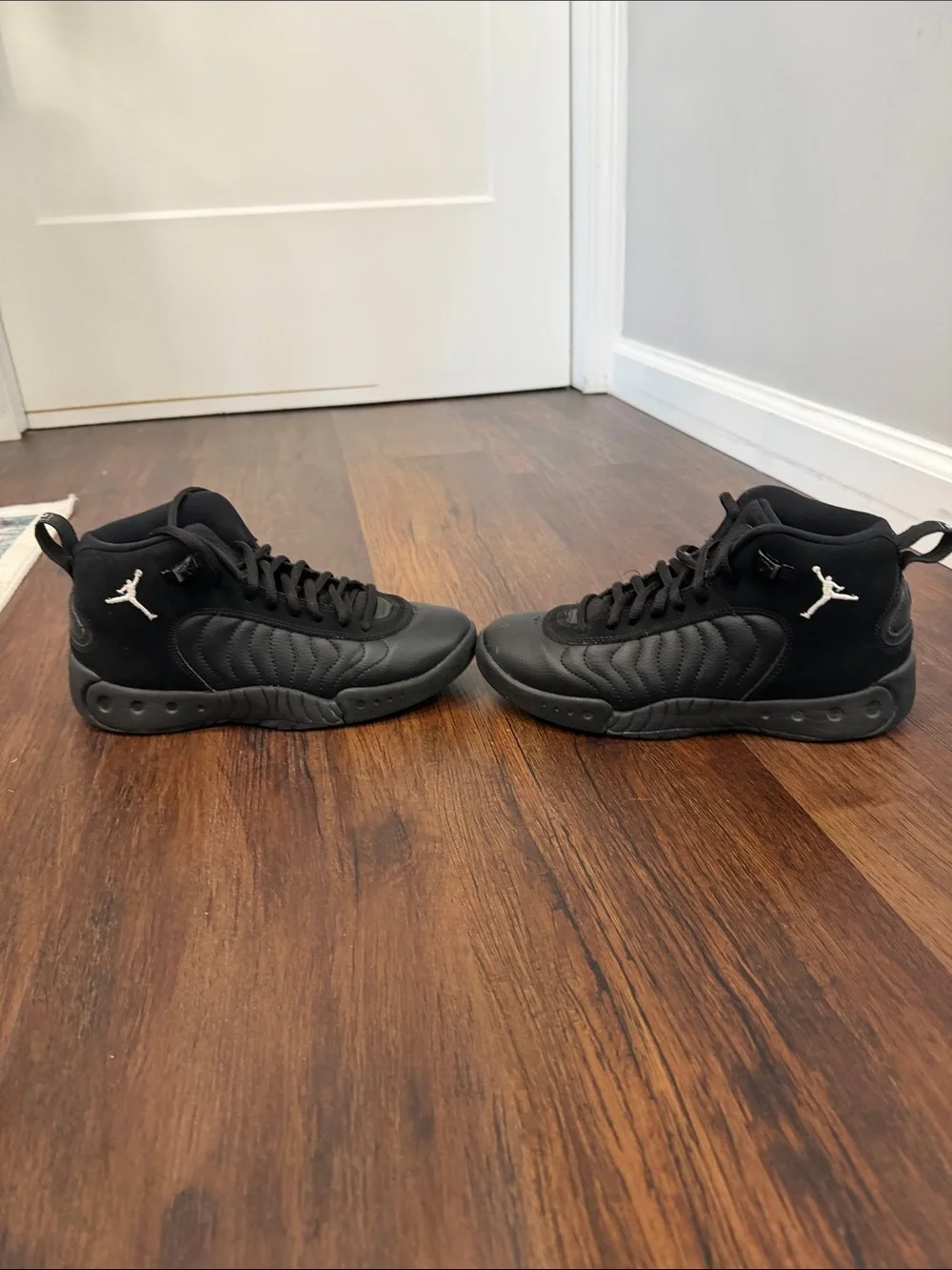 Jordan sleek silhouette
