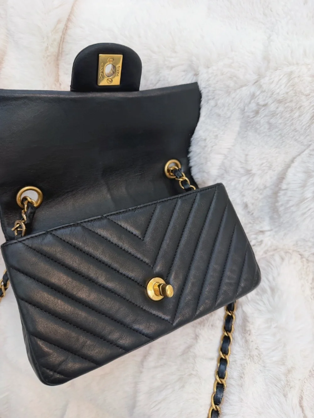 Chanel great minor
