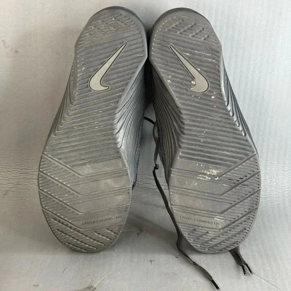 Nike gently used