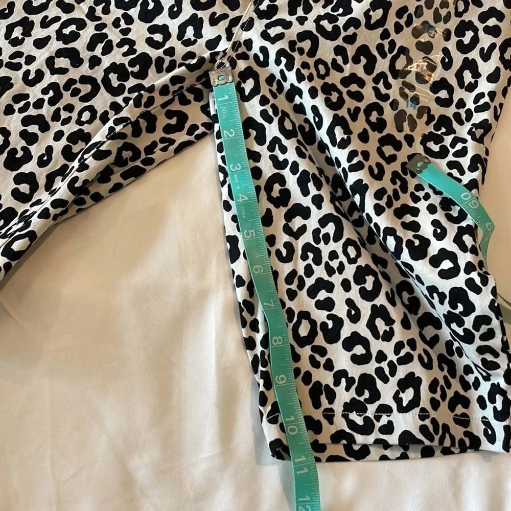 The Childrens Place leopard background shopping