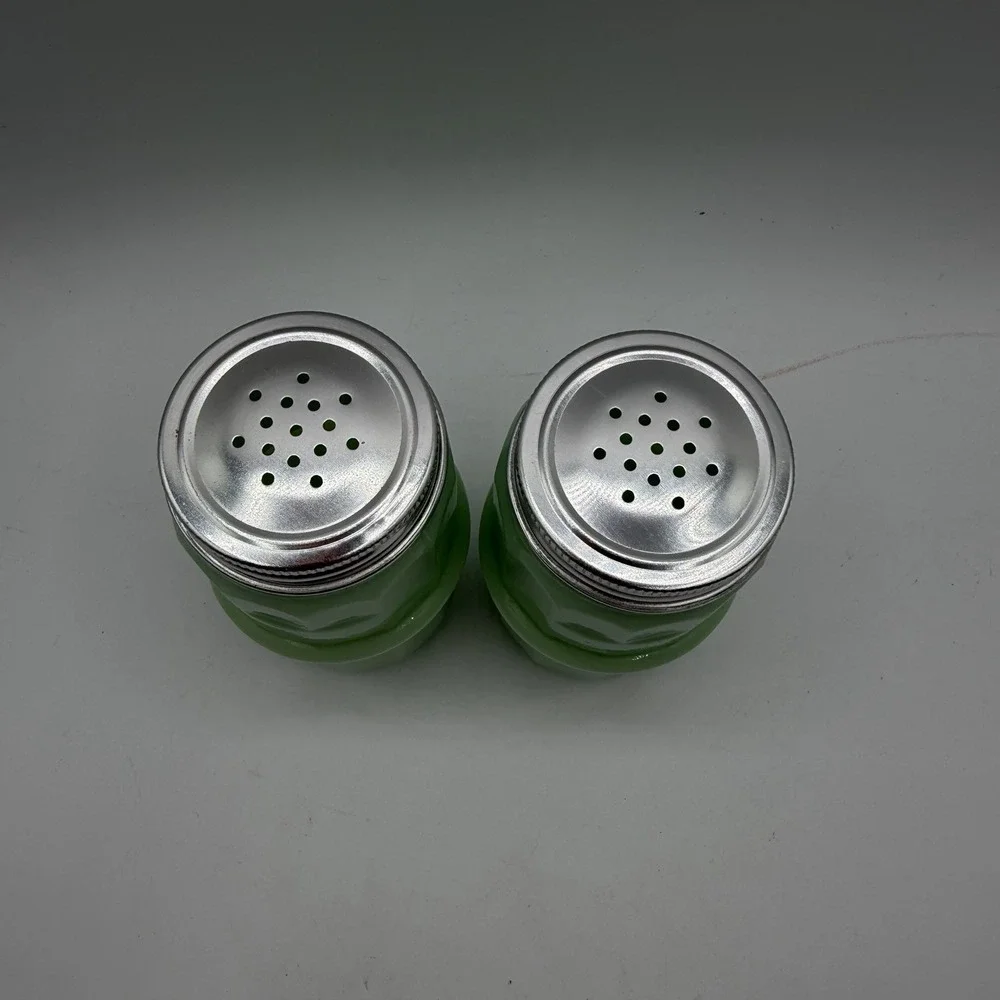 The Unbranded Brand pair jadeite