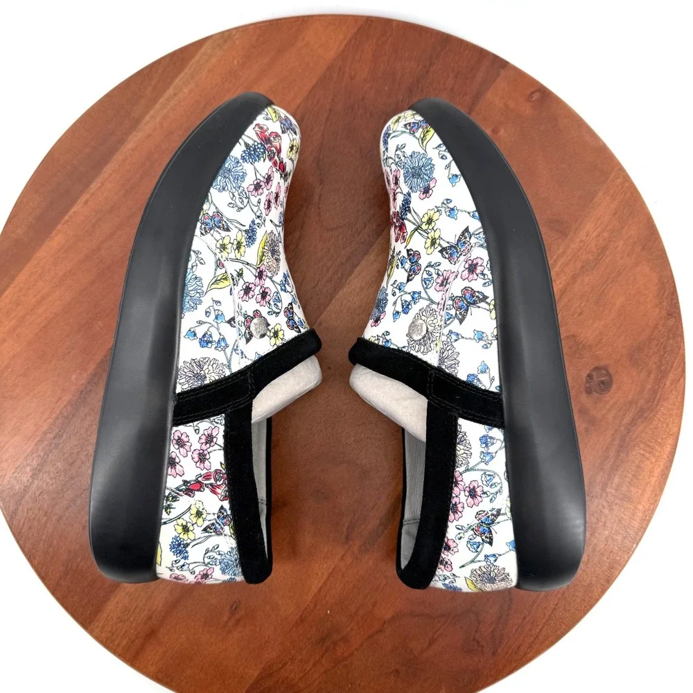Alegria botanical outsole nurse