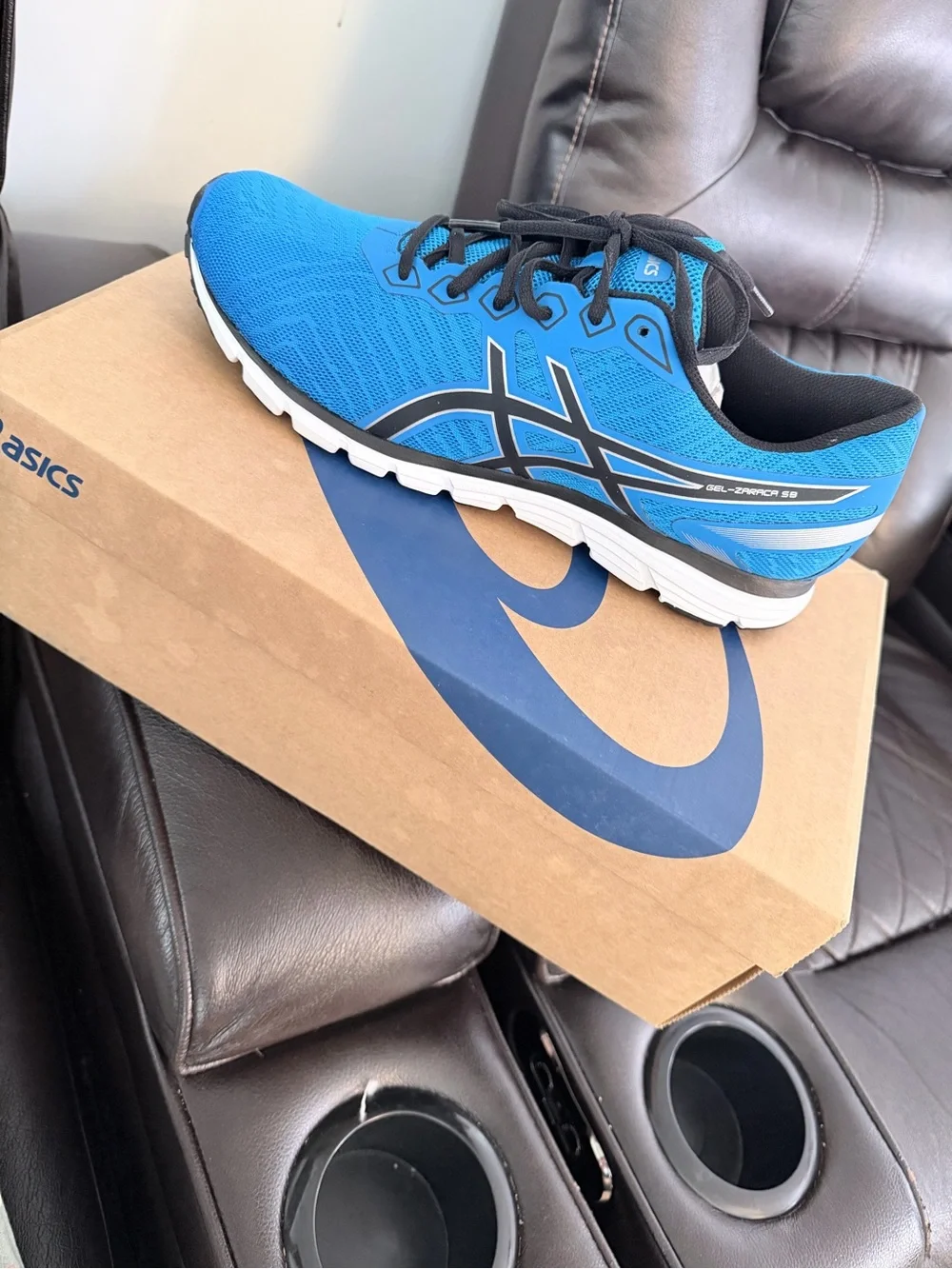 Asics lightweight athletic