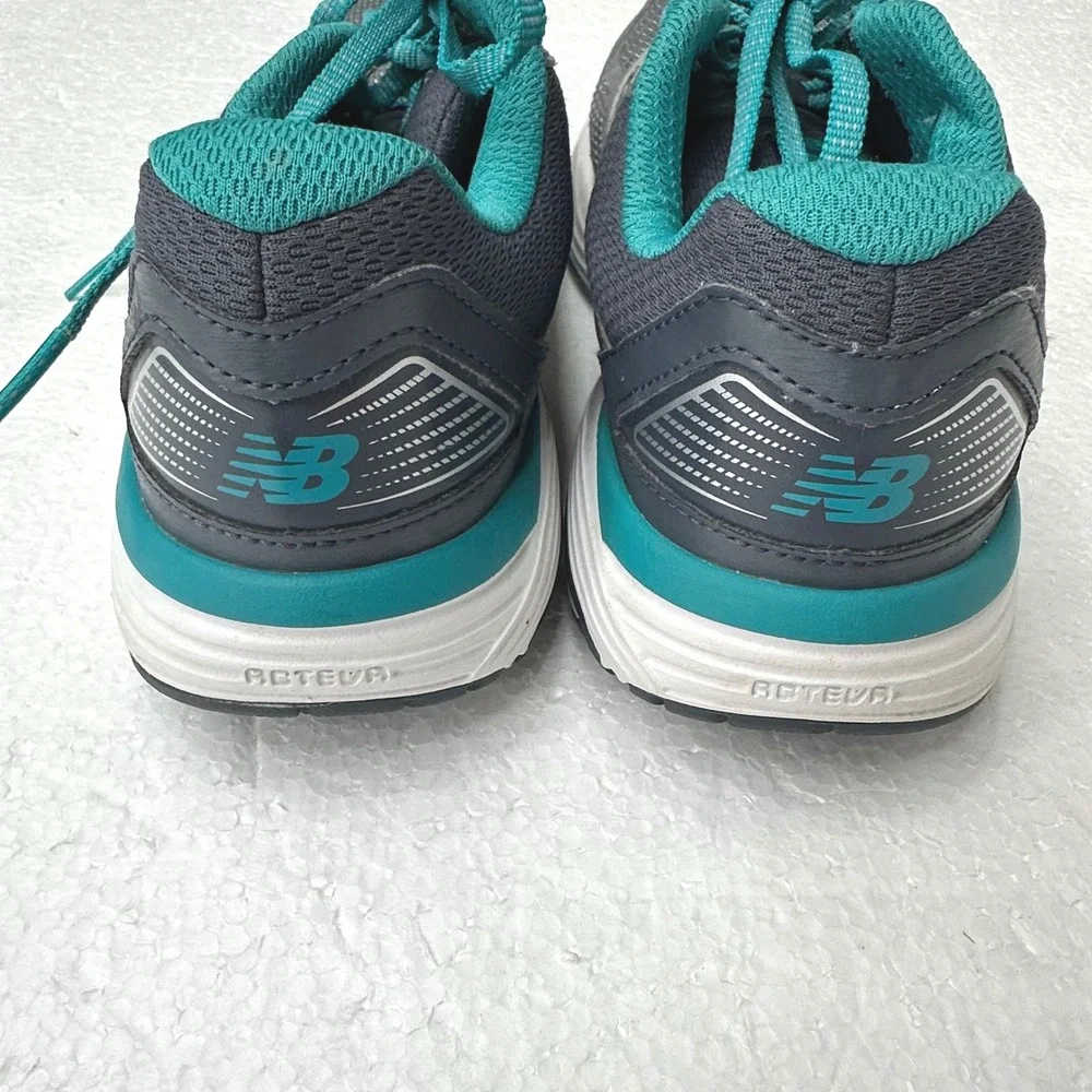 New Balance keywords new