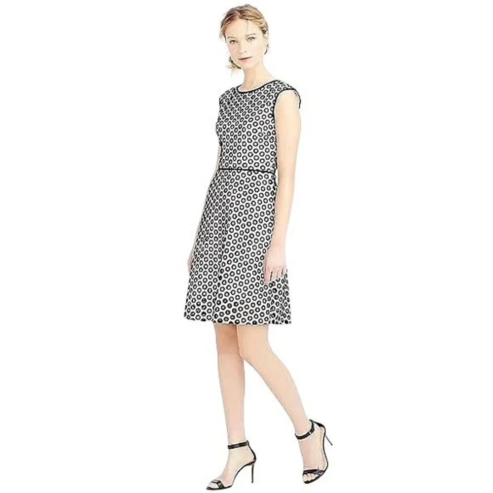J. Crew Punch Out Eyelet Fit and Flare Dress 4‎ NwOT