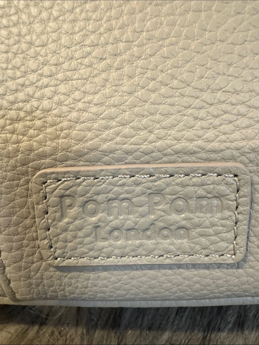 Pom Pom London compact cream