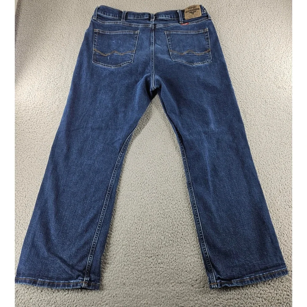 Wrangler measurements waist