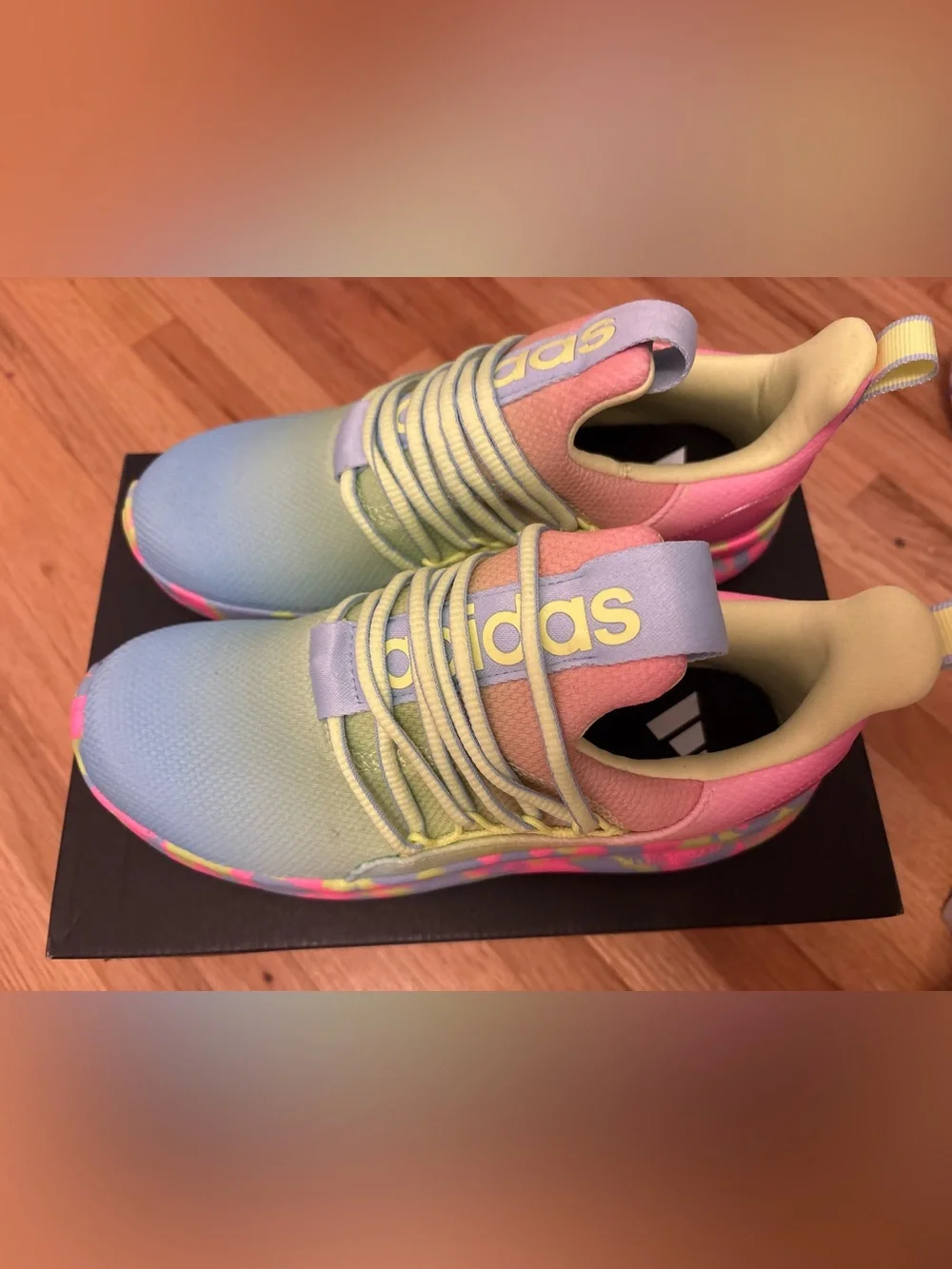 adidas lightweight cloudfoam
