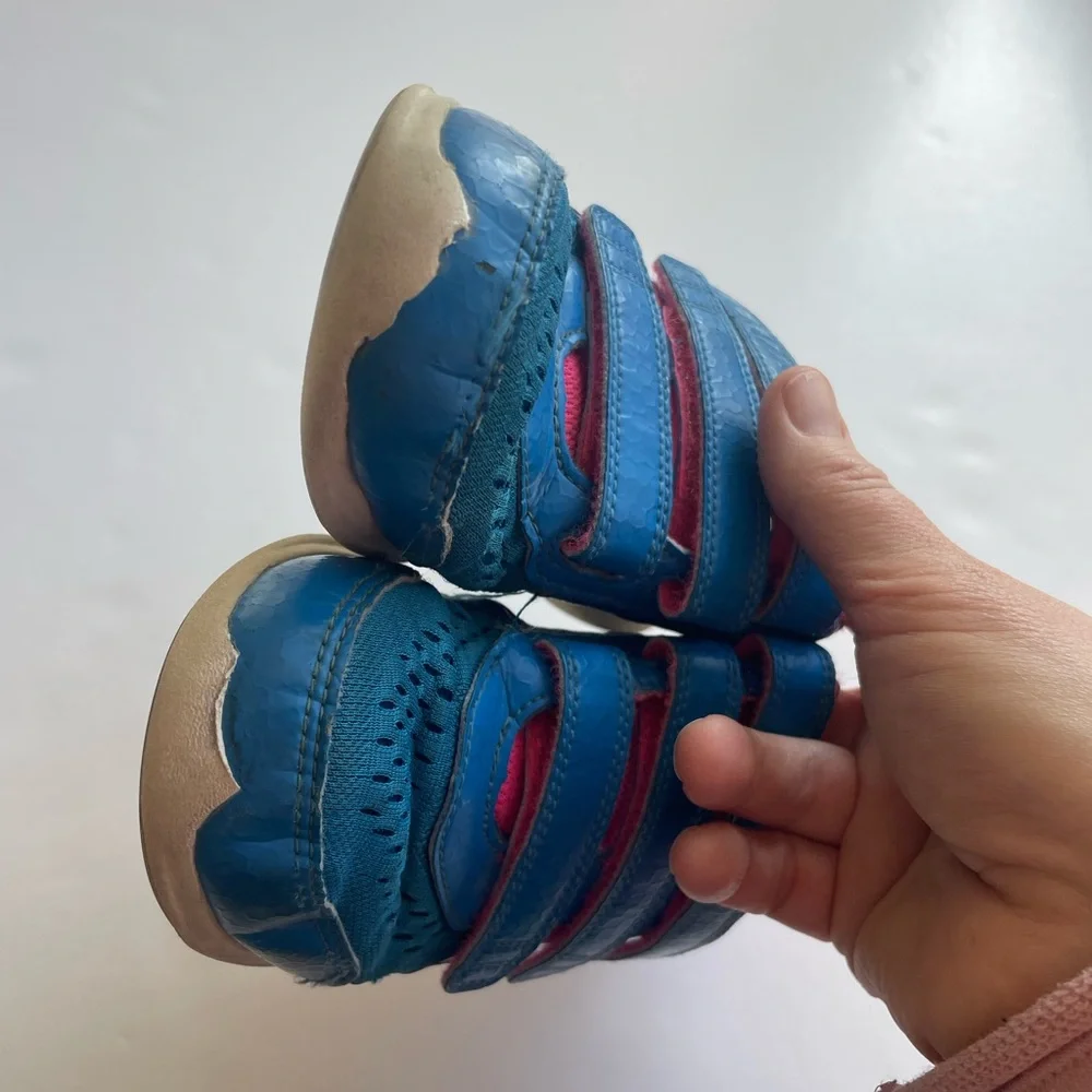 adidas wear sneakers