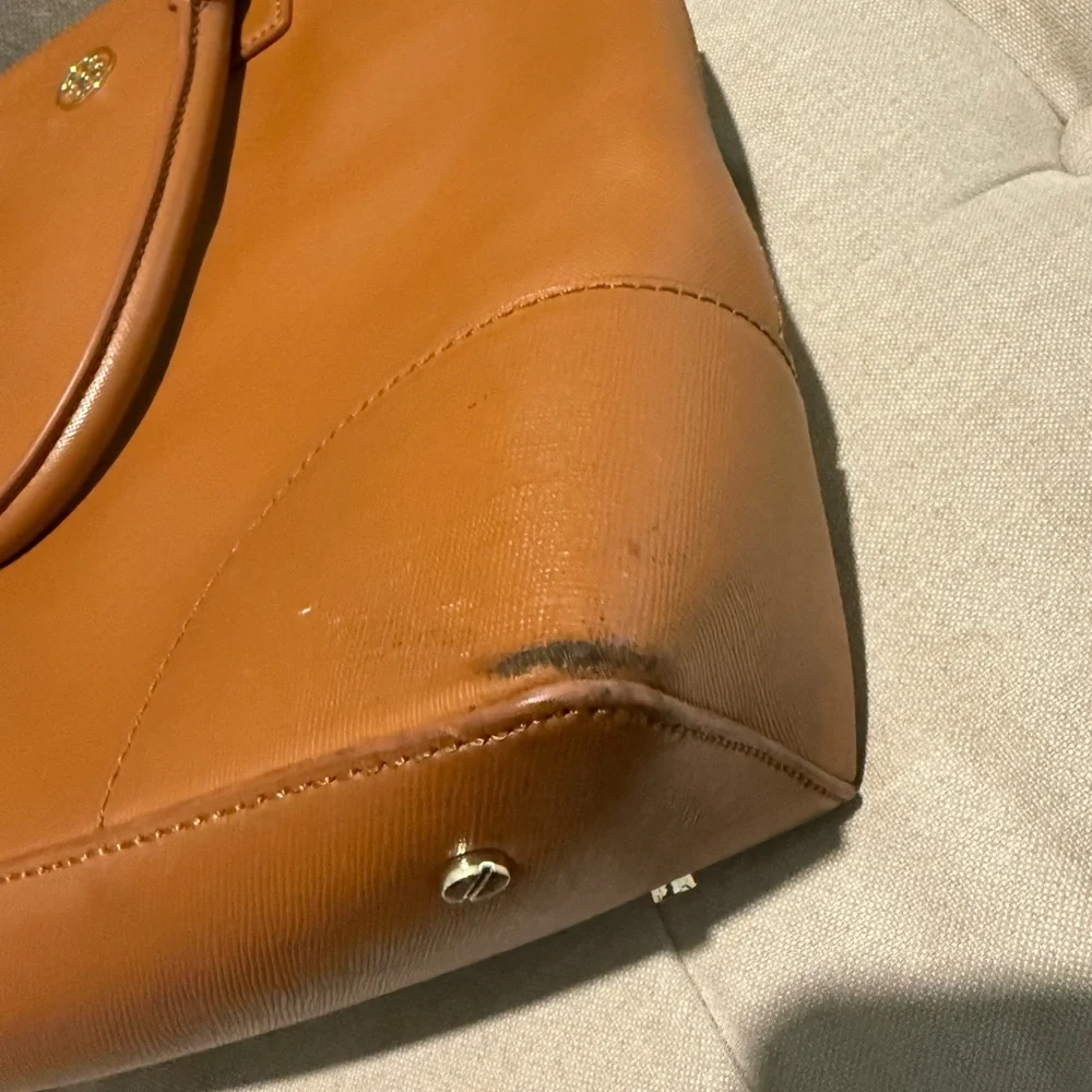 Tory Burch tory burch