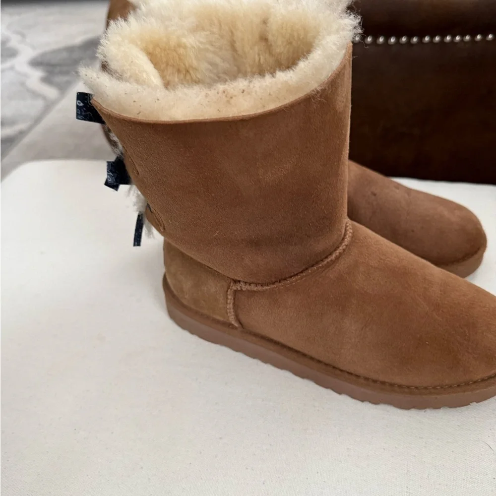 UGG reposhing because