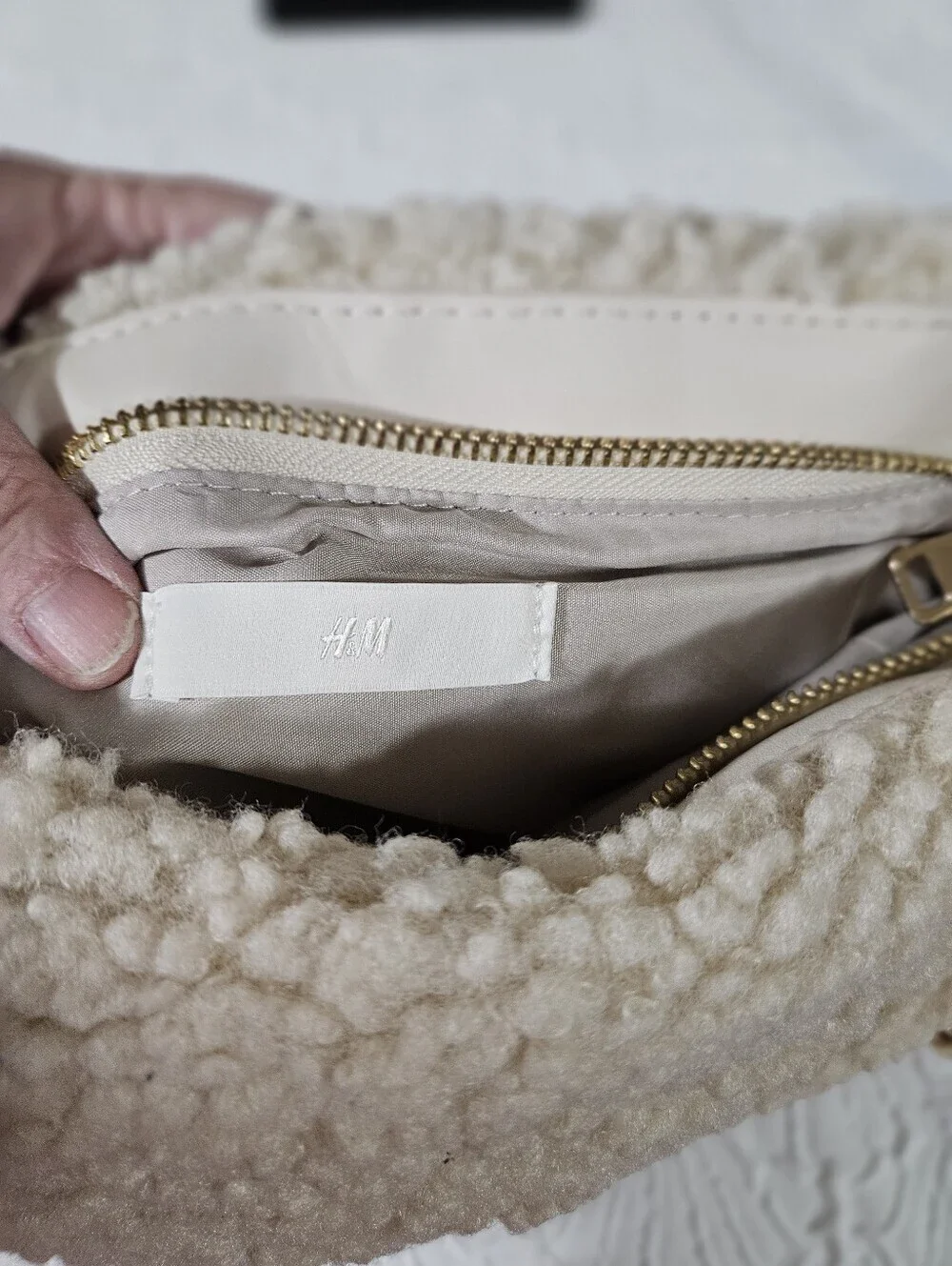 H&M stylish cream