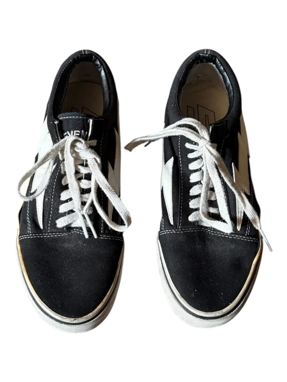 Revenge X Storm good wear skater