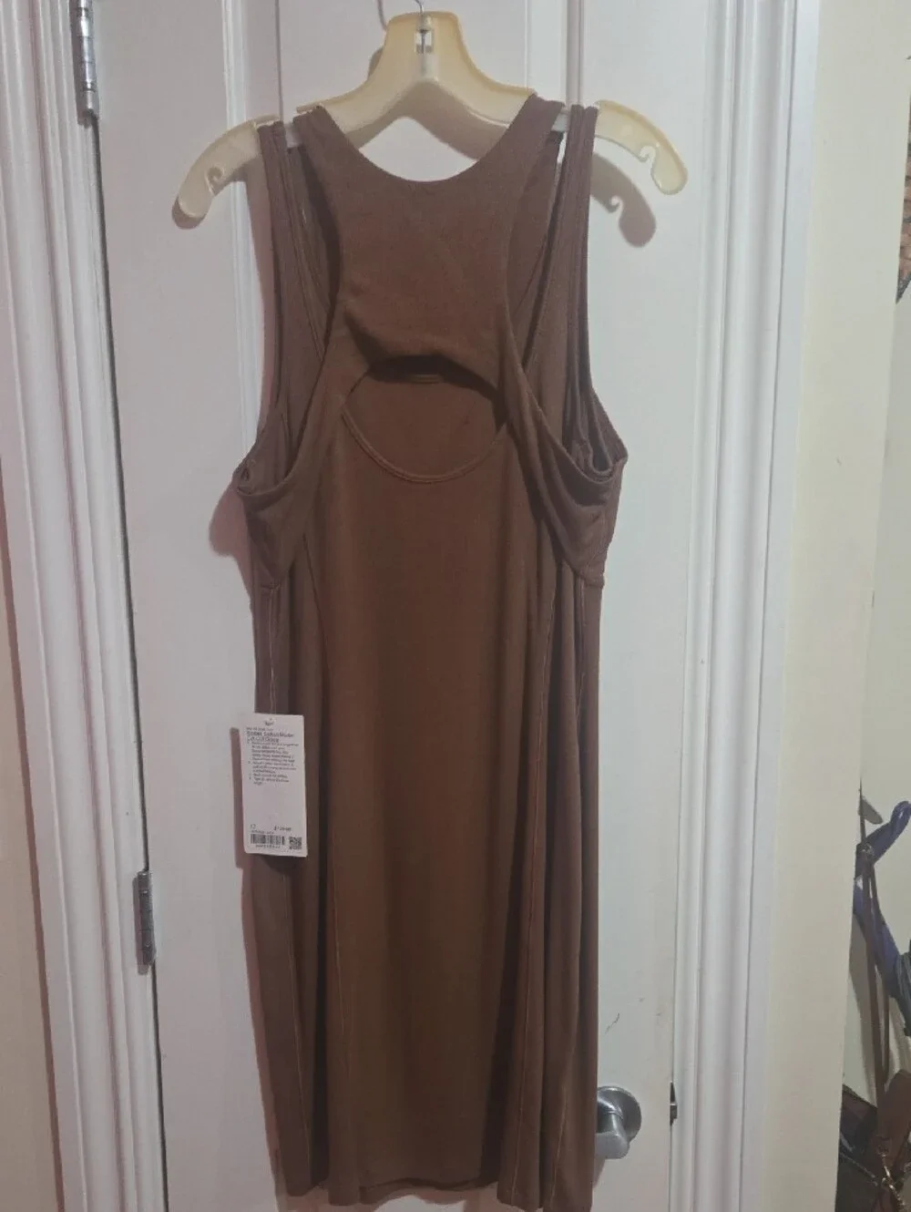 lululemon athletica chic sleeveless