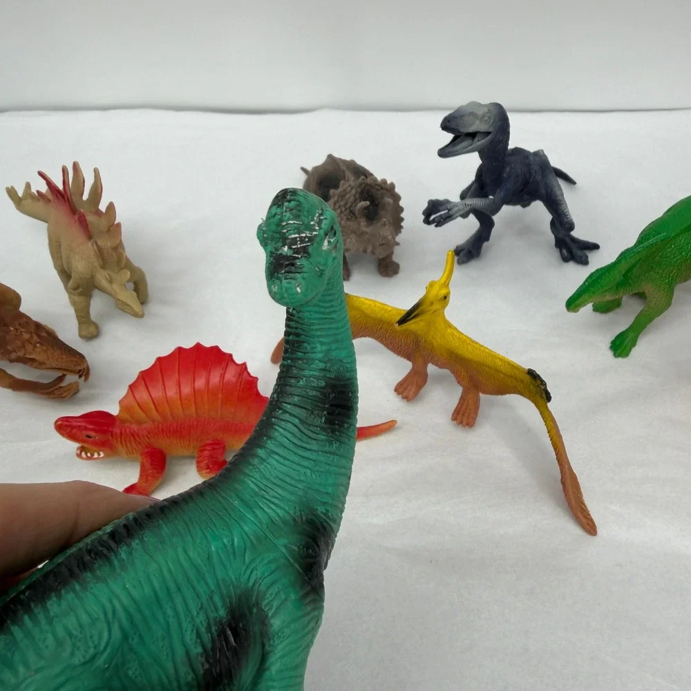 Source Unknown dinosaur action