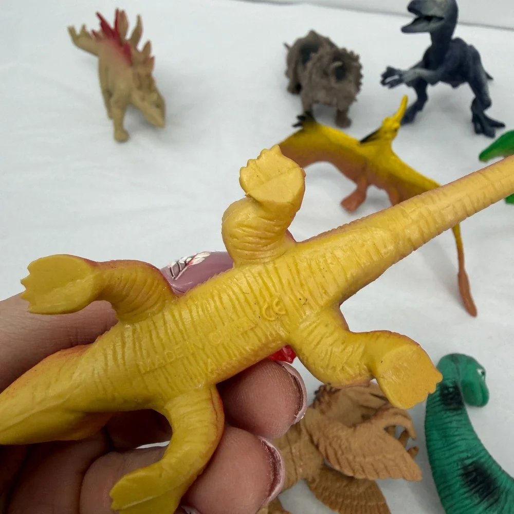 Source Unknown dinosaur action
