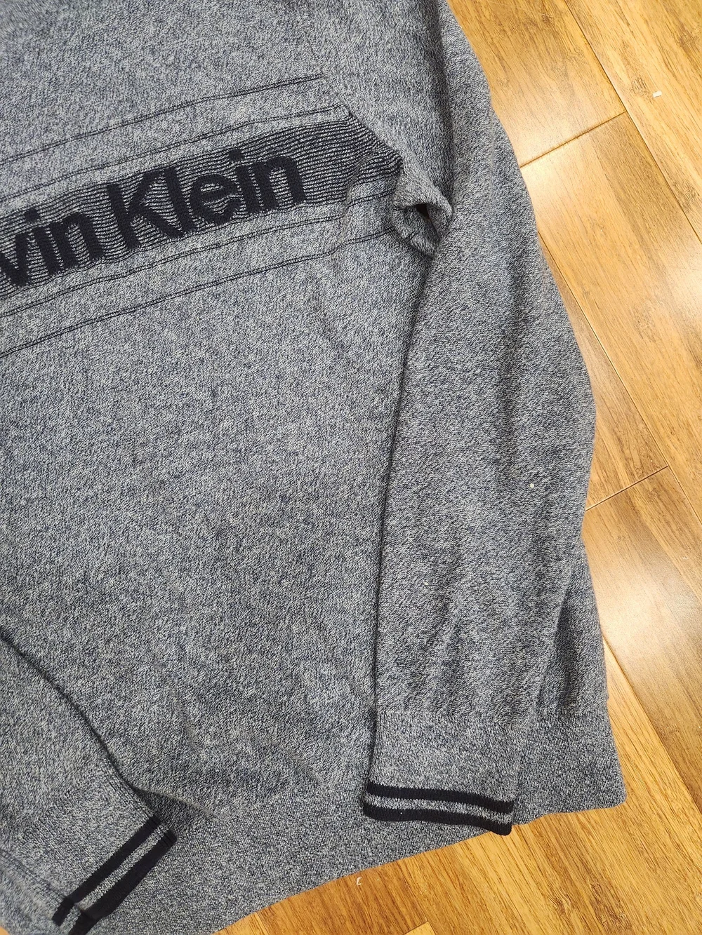 Calvin Klein comfortable fit heathered