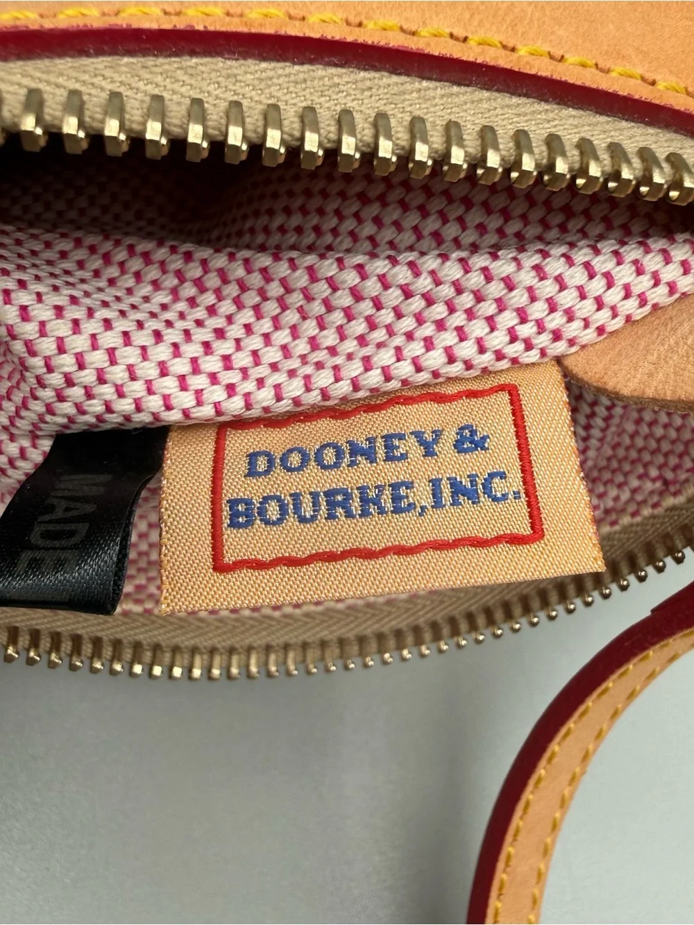 Dooney & Bourke authentic dooney