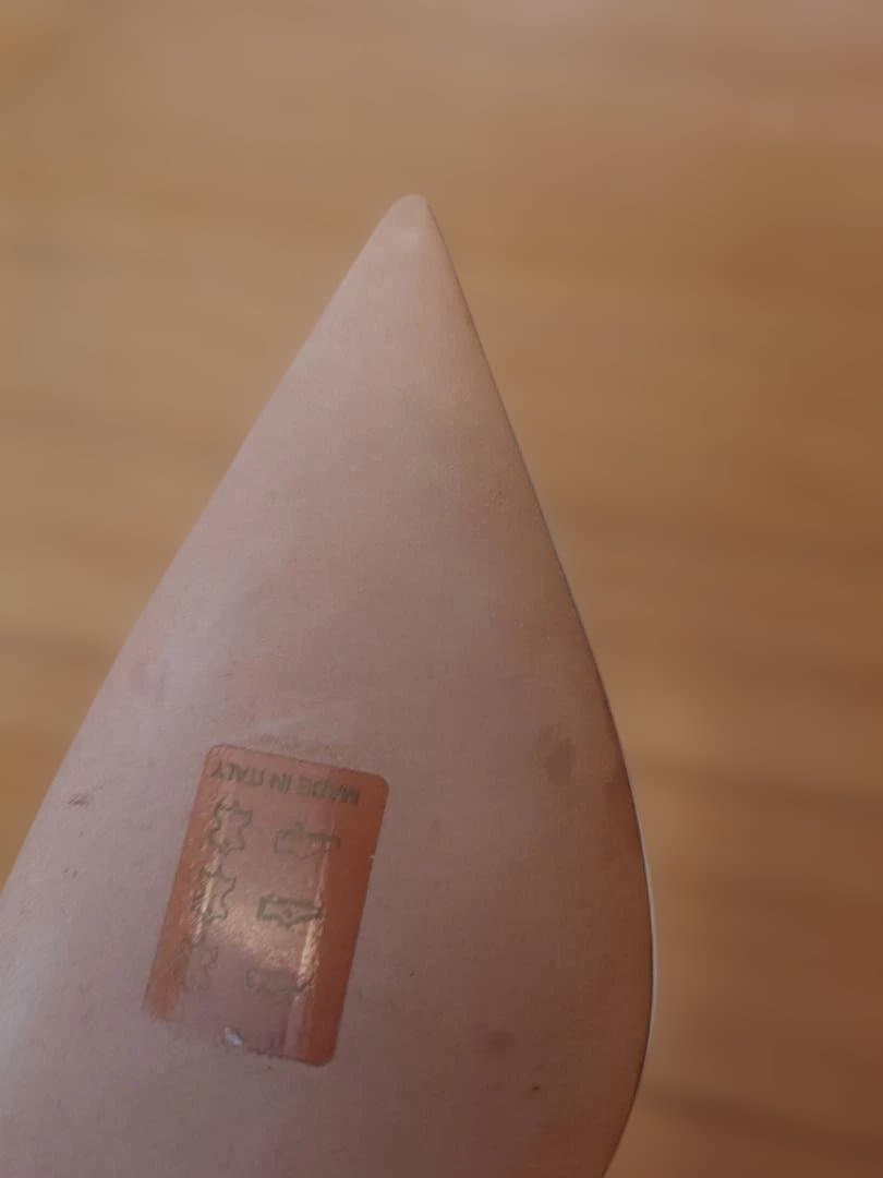 ivory pointed