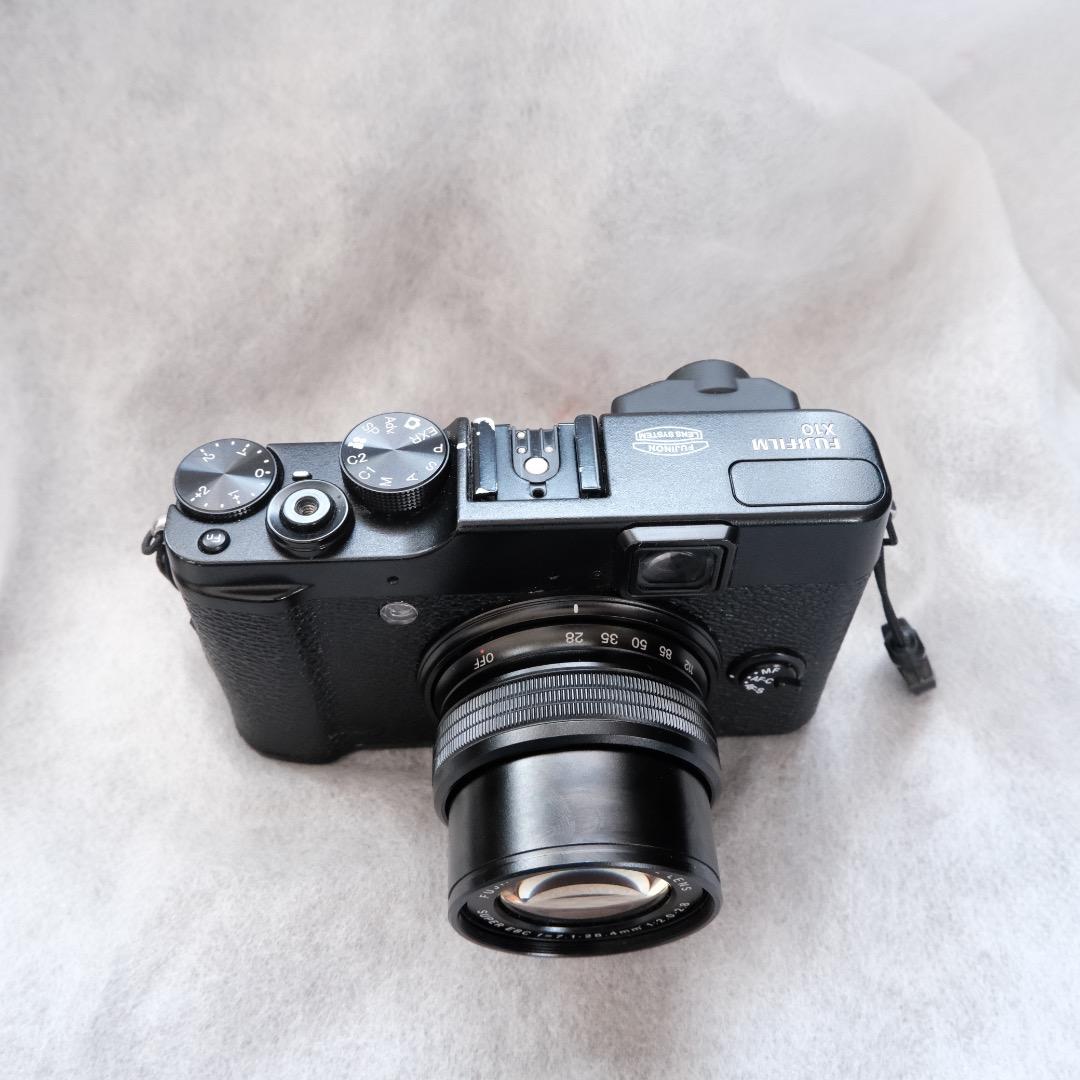 fujifilm x10