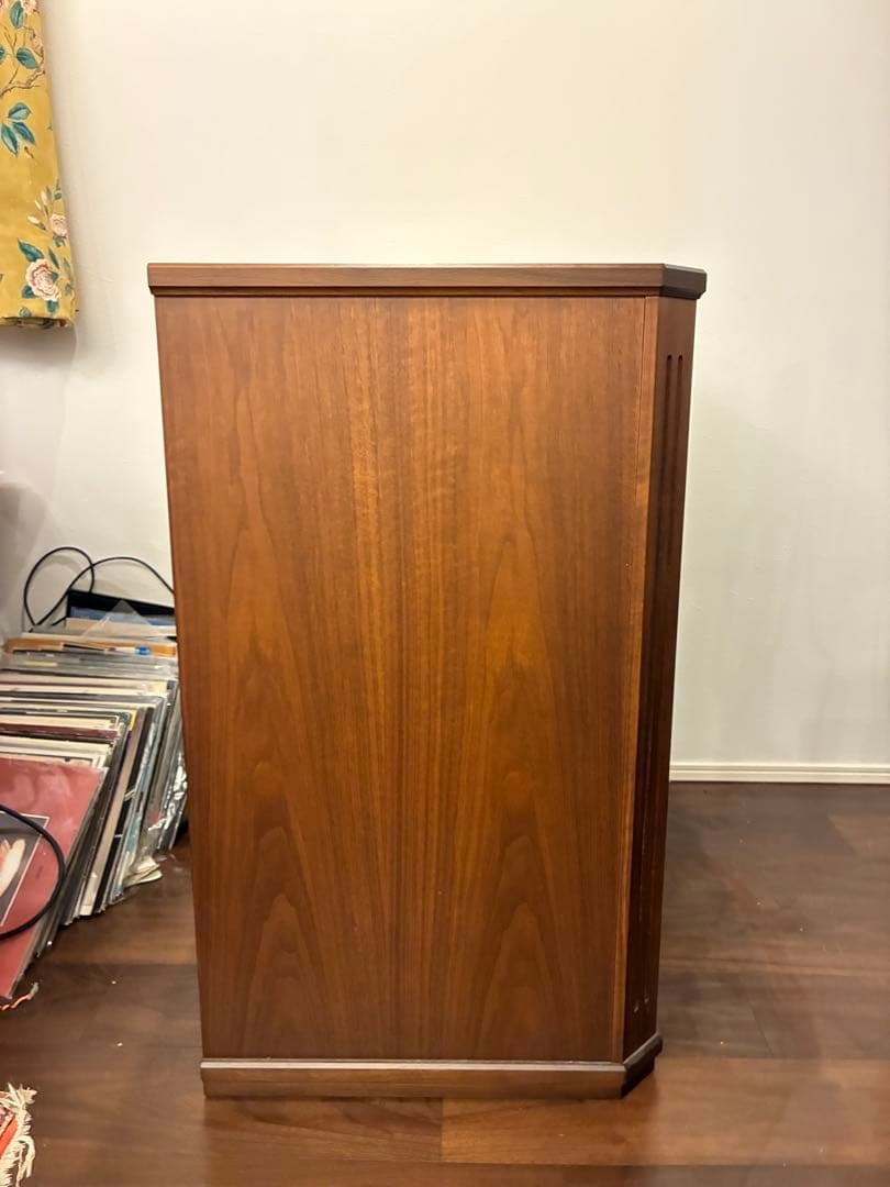 am listing