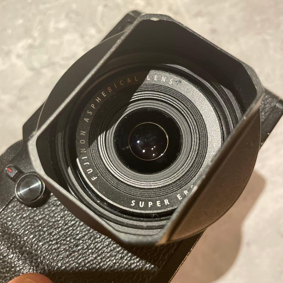this x100f