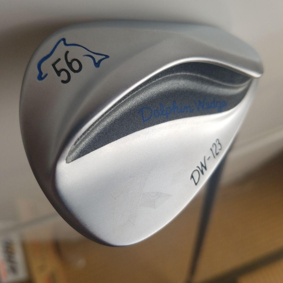 dolphin wedge