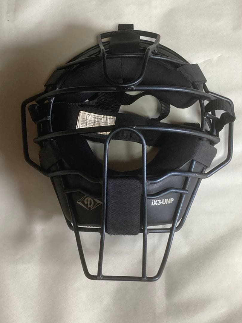 Diamond Judgement Umpire Mask Used Excellent Condition